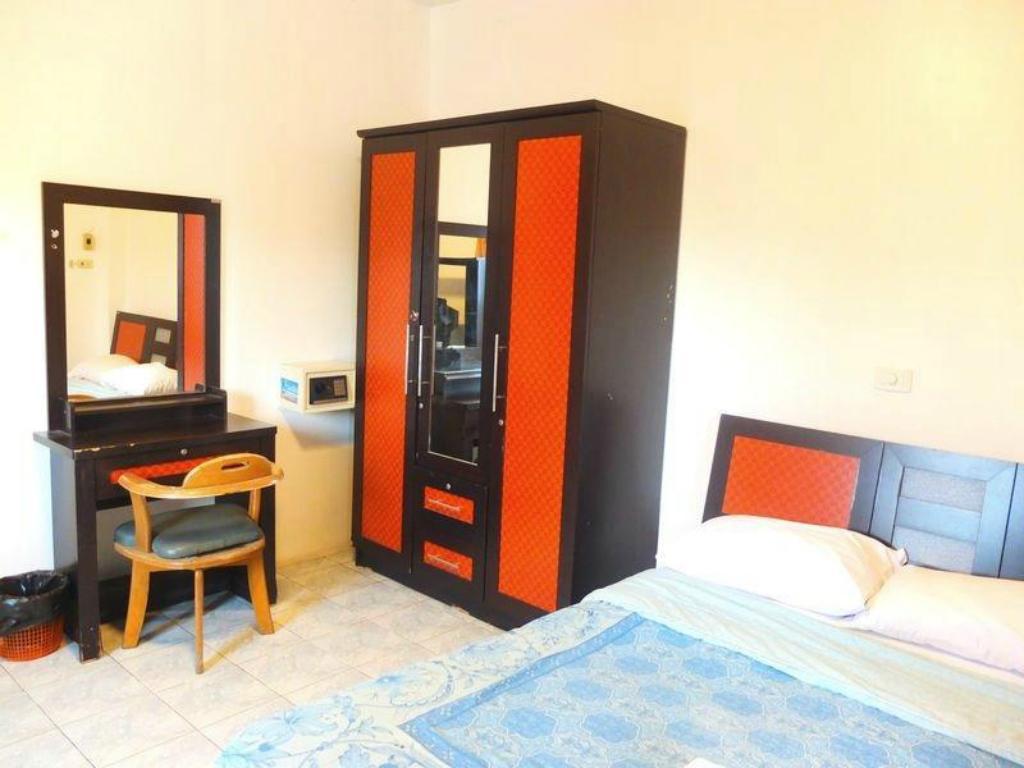 Piza 24 Guesthouse Pattaya Zewnętrze zdjęcie